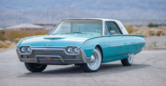 The Iconic Appeal of the 1962 Ford Thunderbird: A Classic Car Masterpiece