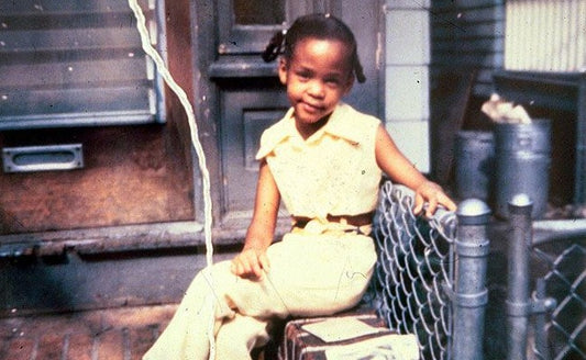 Whitney Houston's Childhood: The Early Years of a Future Icon