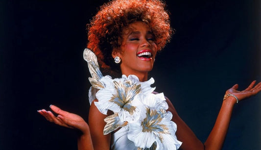 Whitney Houston’s 1980s Fashion: A Symphony of Elegance and Boldness