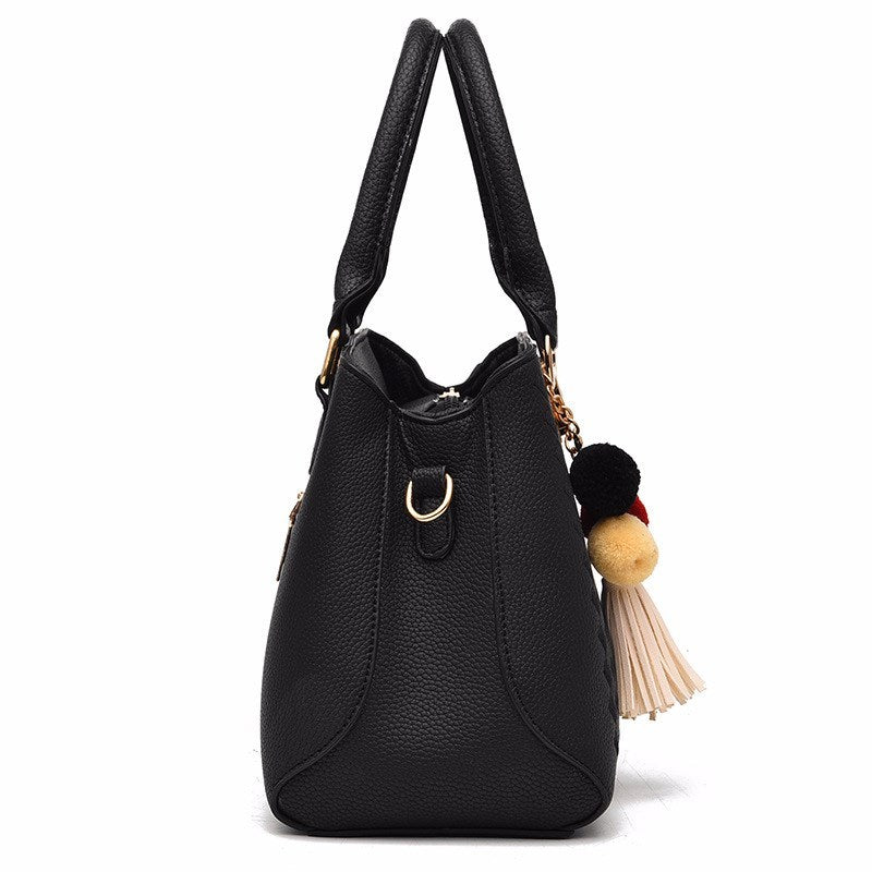 Elegant Women's Crossbody Bags