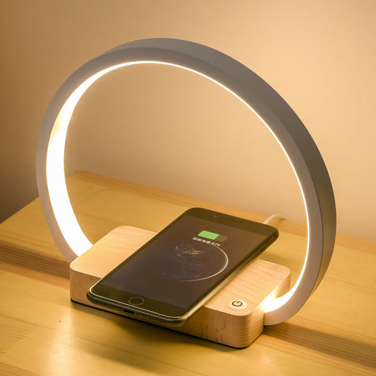 Multifunctional European Style Wireless Charging Desk Lamp for Home