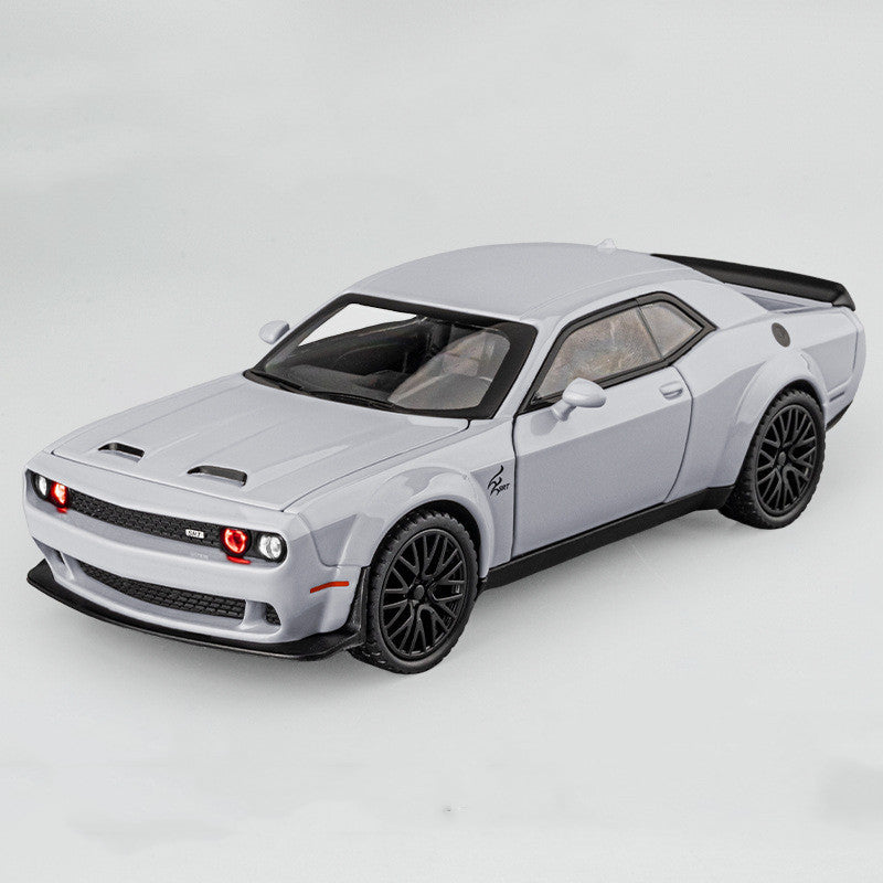 1:32 Dodge Challenger SRT Diecast Alloy Sports Car Toy Model