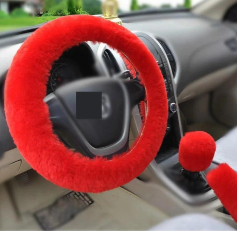 Wool Plush Steering Wheel Cover red