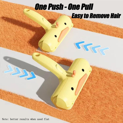 Effortlessly cleaning cat hair from bedding